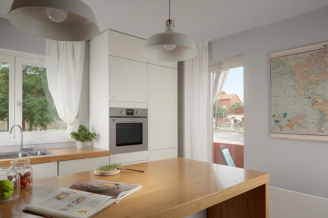 Elegant, Cosy And Quiet, Just 1 Min To Amphiteatre Διαμέρισμα Πούλα Εξωτερικό φωτογραφία