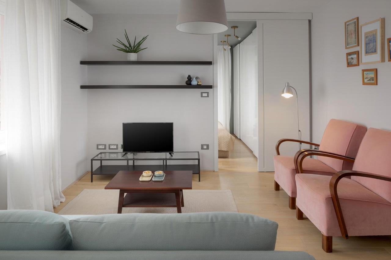 Elegant, Cosy And Quiet, Just 1 Min To Amphiteatre Διαμέρισμα Πούλα Εξωτερικό φωτογραφία